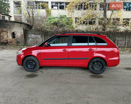 Красный Шкода Фабия, объемом двигателя 1.2 л и пробегом 247 тыс. км за 4199 $, фото 7 на Automoto.ua