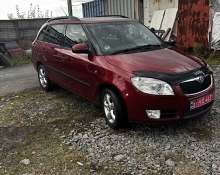 Шкода Фабия 2009 в Шепетовке на Automoto.ua Красный Шкода Фабия, объемом двигателя 1.6 л и пробегом 270 тыс. км за 6550 $, фото 1 на Automoto.ua