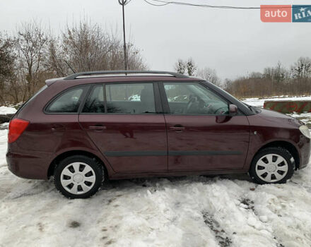 Червоний Шкода Фабія, об'ємом двигуна 1.6 л та пробігом 275 тис. км за 5100 $, фото 8 на Automoto.ua