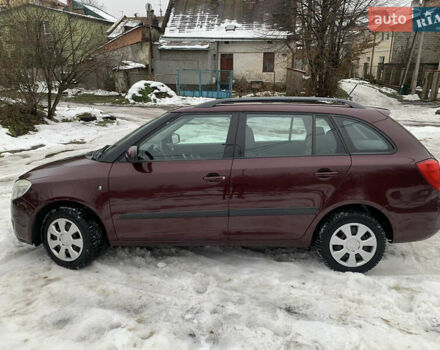 Червоний Шкода Фабія, об'ємом двигуна 1.6 л та пробігом 275 тис. км за 5100 $, фото 3 на Automoto.ua