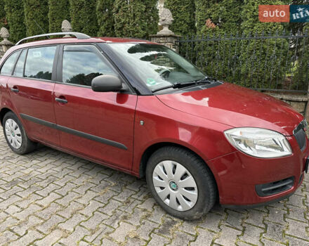 Красный Шкода Фабия, объемом двигателя 1.39 л и пробегом 182 тыс. км за 5500 $, фото 9 на Automoto.ua