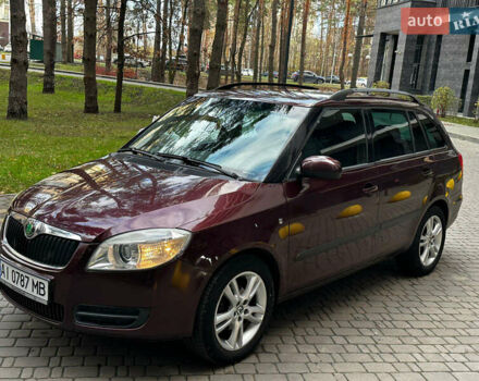 Червоний Шкода Фабія, об'ємом двигуна 1.6 л та пробігом 209 тис. км за 5200 $, фото 6 на Automoto.ua