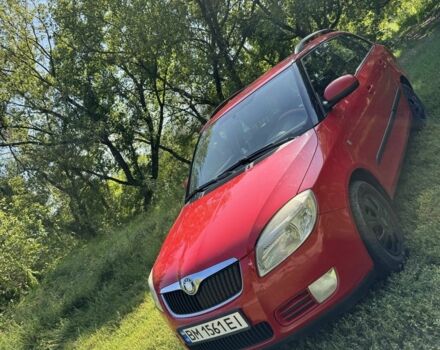 Красный Шкода Фабия, объемом двигателя 1.4 л и пробегом 324 тыс. км за 5200 $, фото 3 на Automoto.ua