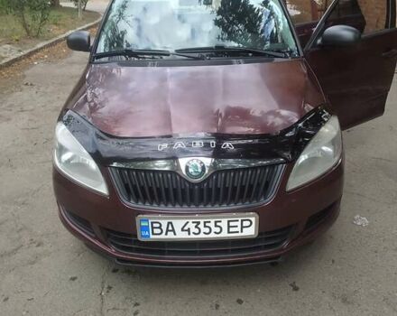 Красный Шкода Фабия, объемом двигателя 1.39 л и пробегом 260 тыс. км за 6000 $, фото 7 на Automoto.ua