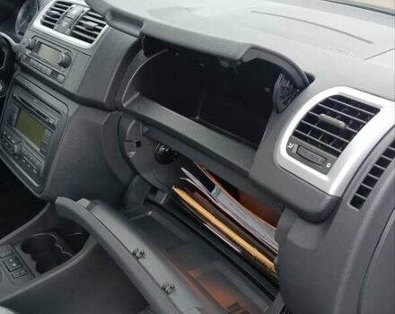 Червоний Шкода Фабія, об'ємом двигуна 1.6 л та пробігом 170 тис. км за 6550 $, фото 13 на Automoto.ua