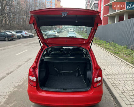 Червоний Шкода Фабія, об'ємом двигуна 1.39 л та пробігом 233 тис. км за 3550 $, фото 35 на Automoto.ua
