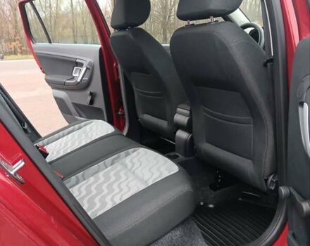 Червоний Шкода Фабія, об'ємом двигуна 1.6 л та пробігом 170 тис. км за 6550 $, фото 16 на Automoto.ua