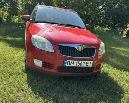 Красный Шкода Фабия, объемом двигателя 1.4 л и пробегом 324 тыс. км за 5200 $, фото 1 на Automoto.ua