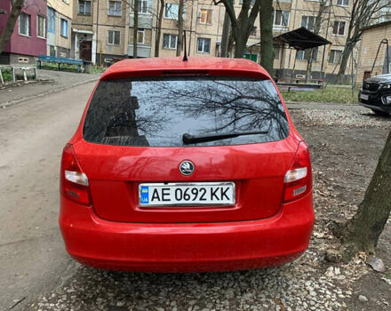 Червоний Шкода Фабія, об'ємом двигуна 1.6 л та пробігом 204 тис. км за 5500 $, фото 6 на Automoto.ua