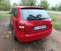 Красный Шкода Фабия, объемом двигателя 1.6 л и пробегом 217 тыс. км за 5200 $, фото 7 на Automoto.ua