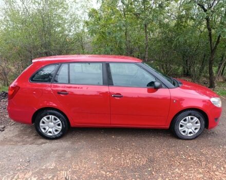 Красный Шкода Фабия, объемом двигателя 1.6 л и пробегом 217 тыс. км за 5200 $, фото 13 на Automoto.ua