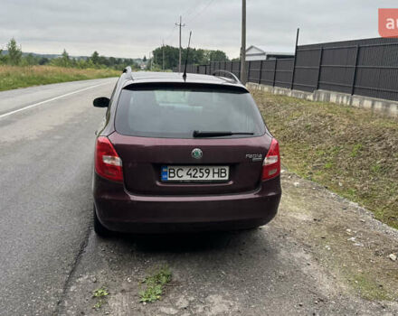 Шкода Фабія 2011 у Львові на Automoto.ua Червоний Шкода Фабія, об'ємом двигуна 1.2 л та пробігом 380 тис. км за 4700 $, фото 1 на Automoto.ua
