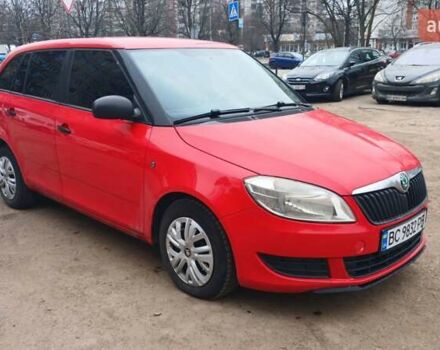 Червоний Шкода Фабія, об'ємом двигуна 1.6 л та пробігом 200 тис. км за 5100 $, фото 4 на Automoto.ua