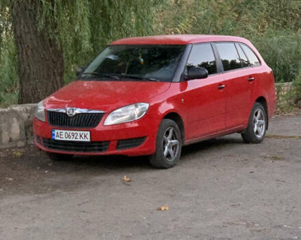 Червоний Шкода Фабія, об'ємом двигуна 1.6 л та пробігом 204 тис. км за 5500 $, фото 3 на Automoto.ua