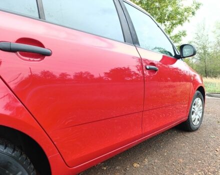 Красный Шкода Фабия, объемом двигателя 1.6 л и пробегом 217 тыс. км за 5200 $, фото 5 на Automoto.ua