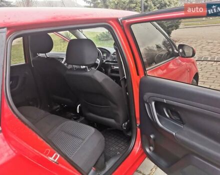Красный Шкода Фабия, объемом двигателя 1.4 л и пробегом 232 тыс. км за 4699 $, фото 3 на Automoto.ua