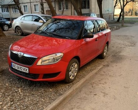 Червоний Шкода Фабія, об'ємом двигуна 1.6 л та пробігом 204 тис. км за 5500 $, фото 2 на Automoto.ua