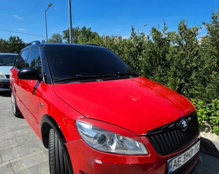 Красный Шкода Фабия, объемом двигателя 1.2 л и пробегом 170 тыс. км за 6890 $, фото 3 на Automoto.ua