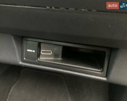 Красный Шкода Фабия, объемом двигателя 1.2 л и пробегом 222 тыс. км за 7800 $, фото 37 на Automoto.ua