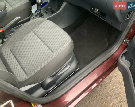 Красный Шкода Фабия, объемом двигателя 1.2 л и пробегом 222 тыс. км за 7800 $, фото 34 на Automoto.ua