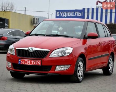 Червоний Шкода Фабія, об'ємом двигуна 1.39 л та пробігом 155 тис. км за 5900 $, фото 25 на Automoto.ua