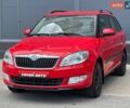 Красный Шкода Фабия, объемом двигателя 1.39 л и пробегом 242 тыс. км за 5600 $, фото 1 на Automoto.ua