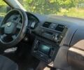 Красный Шкода Фабия, объемом двигателя 1.6 л и пробегом 290 тыс. км за 6900 $, фото 5 на Automoto.ua