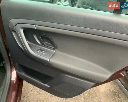 Красный Шкода Фабия, объемом двигателя 1.2 л и пробегом 222 тыс. км за 7800 $, фото 31 на Automoto.ua