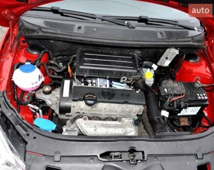 Червоний Шкода Фабія, об'ємом двигуна 1.39 л та пробігом 155 тис. км за 5900 $, фото 23 на Automoto.ua