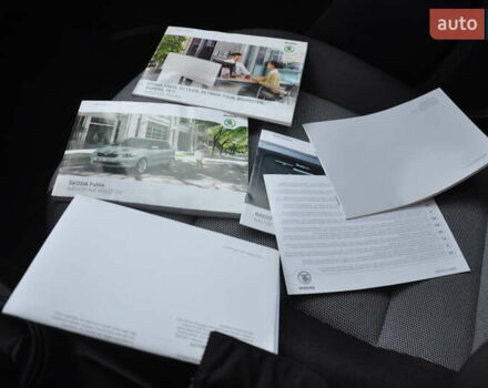 Червоний Шкода Фабія, об'ємом двигуна 1.39 л та пробігом 155 тис. км за 5900 $, фото 28 на Automoto.ua