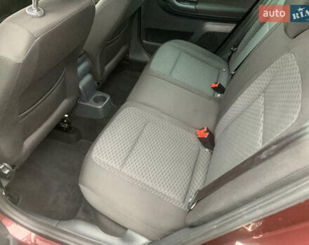 Красный Шкода Фабия, объемом двигателя 1.2 л и пробегом 222 тыс. км за 7800 $, фото 24 на Automoto.ua