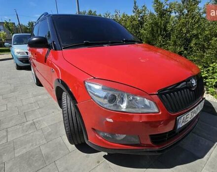 Шкода Фабія 2012 у Дніпро (Дніпропетровську) на Automoto.ua Червоний Шкода Фабія, об'ємом двигуна 1.2 л та пробігом 170 тис. км за 6700 $, фото 4 на Automoto.ua