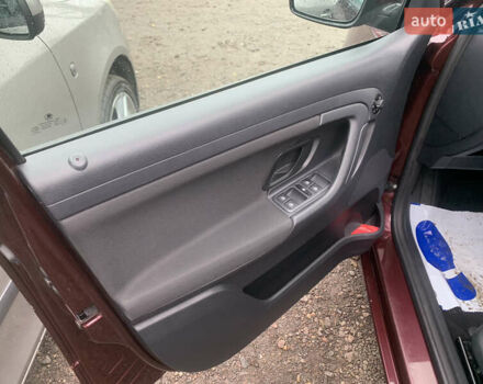 Красный Шкода Фабия, объемом двигателя 1.2 л и пробегом 222 тыс. км за 7800 $, фото 15 на Automoto.ua