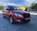 Красный Шкода Фабия, объемом двигателя 1.2 л и пробегом 236 тыс. км за 7700 $, фото 1 на Automoto.ua