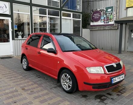 Красный Шкода Фабия, объемом двигателя 1.4 л и пробегом 225 тыс. км за 3900 $, фото 1 на Automoto.ua