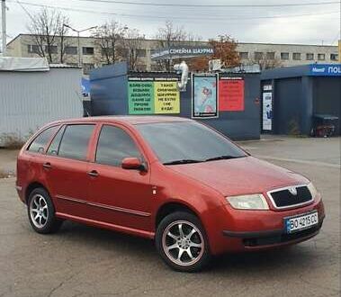 Шкода Фабия 2002 в Киеве на Automoto.ua Красный Шкода Фабия, объемом двигателя 1.39 л и пробегом 214 тыс. км за 3900 $, фото 1 на Automoto.ua
