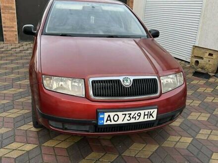 Червоний Шкода Фабія, об'ємом двигуна 1.4 л та пробігом 200 тис. км за 2850 $, фото 1 на Automoto.ua