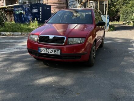 Красный Шкода Фабия, объемом двигателя 1.2 л и пробегом 219 тыс. км за 2900 $, фото 1 на Automoto.ua