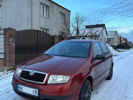 Шкода Фабія 2003 у Рівному на Automoto.ua Червоний Шкода Фабія, об'ємом двигуна 1.2 л та пробігом 195 тис. км за 3100 $, фото 1 на Automoto.ua