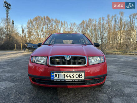 Шкода Фабія 2003 у Дніпро (Дніпропетровську) на Automoto.ua Червоний Шкода Фабія, об'ємом двигуна 1.39 л та пробігом 230 тис. км за 4200 $, фото 1 на Automoto.ua