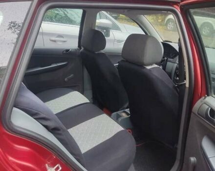 Червоний Шкода Фабія, об'ємом двигуна 1.2 л та пробігом 113 тис. км за 2950 $, фото 1 на Automoto.ua