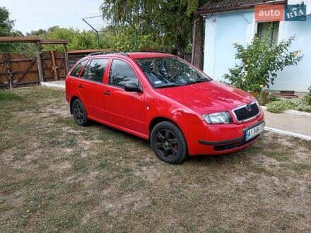 Червоний Шкода Фабія, об'ємом двигуна 1.2 л та пробігом 256 тис. км за 3200 $, фото 1 на Automoto.ua