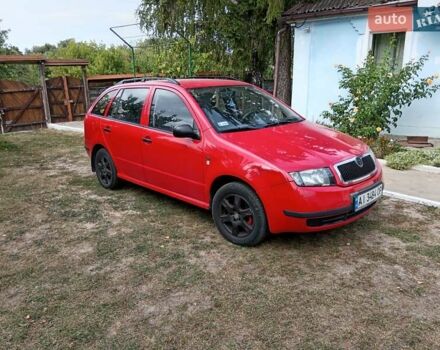 Червоний Шкода Фабія, об'ємом двигуна 1.2 л та пробігом 256 тис. км за 3200 $, фото 1 на Automoto.ua