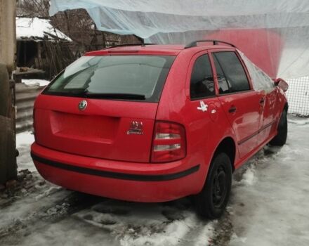 Червоний Шкода Фабія, об'ємом двигуна 1.4 л та пробігом 250 тис. км за 1500 $, фото 1 на Automoto.ua