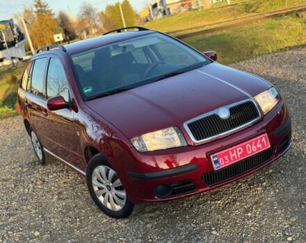 Червоний Шкода Фабія, об'ємом двигуна 1.4 л та пробігом 201 тис. км за 4140 $, фото 1 на Automoto.ua