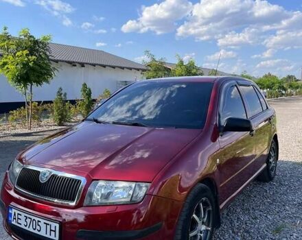 Красный Шкода Фабия, объемом двигателя 1.2 л и пробегом 240 тыс. км за 3500 $, фото 1 на Automoto.ua