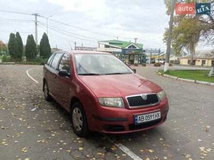 Шкода Фабія 2006 у Вінниці на Automoto.ua Червоний Шкода Фабія, об'ємом двигуна 1.2 л та пробігом 125 тис. км за 4000 $, фото 1 на Automoto.ua