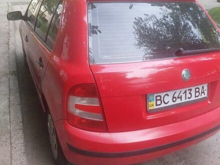 Красный Шкода Фабия, объемом двигателя 1.2 л и пробегом 190 тыс. км за 3100 $, фото 1 на Automoto.ua