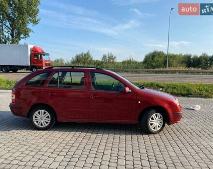Червоний Шкода Фабія, об'ємом двигуна 1.39 л та пробігом 309 тис. км за 3900 $, фото 1 на Automoto.ua
