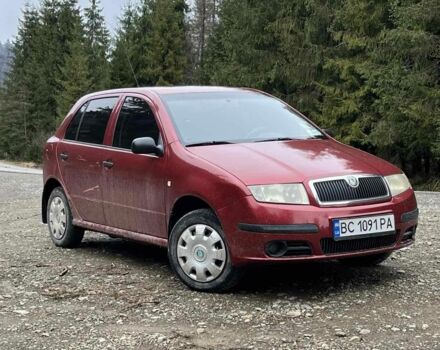 Красный Шкода Фабия, объемом двигателя 1.2 л и пробегом 169 тыс. км за 3500 $, фото 1 на Automoto.ua